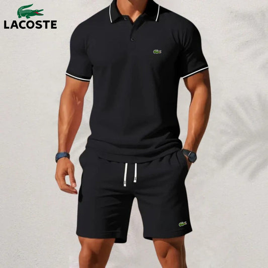 Set van poloshirt en shorts