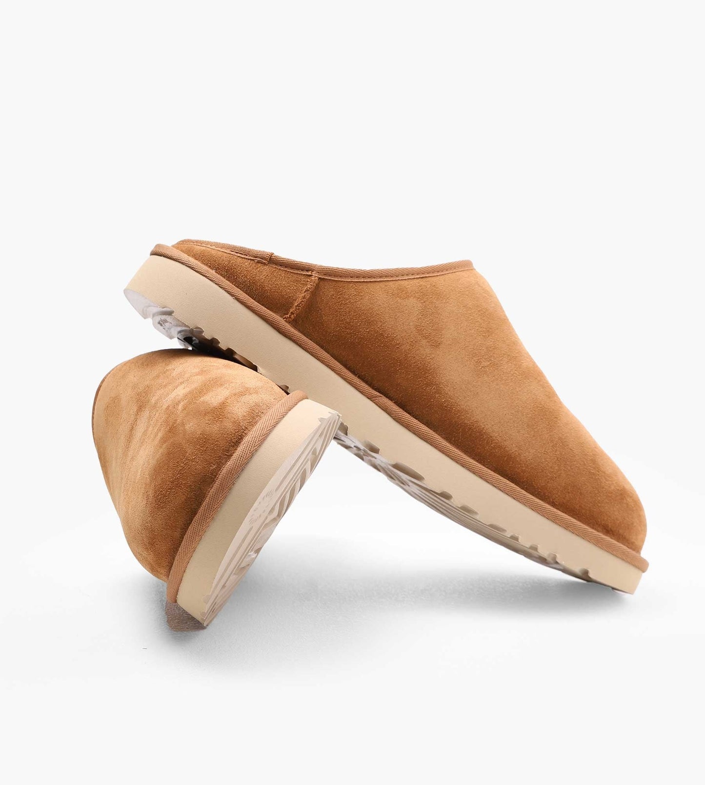UGG M Classic Slip-On Chestnut
