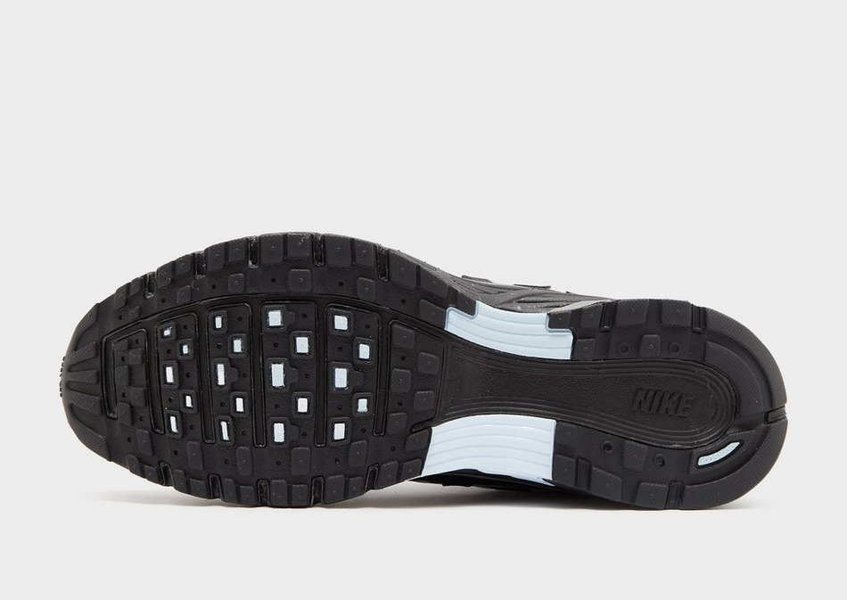 Nike Schoenen P-6000